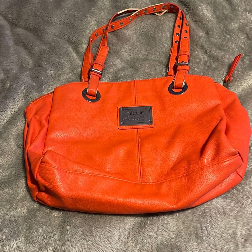 Nicole handbag coral color